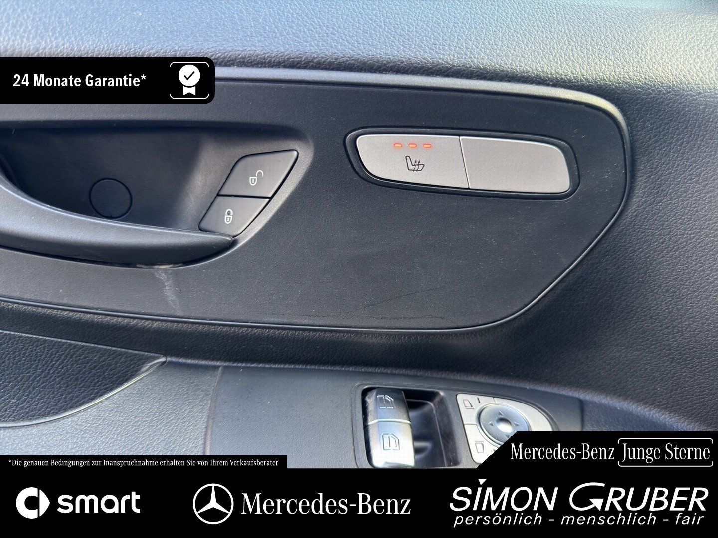 Fahrzeugabbildung Mercedes-Benz Vito 114 Tourer extralang Navi Kamera 8 SSitzer