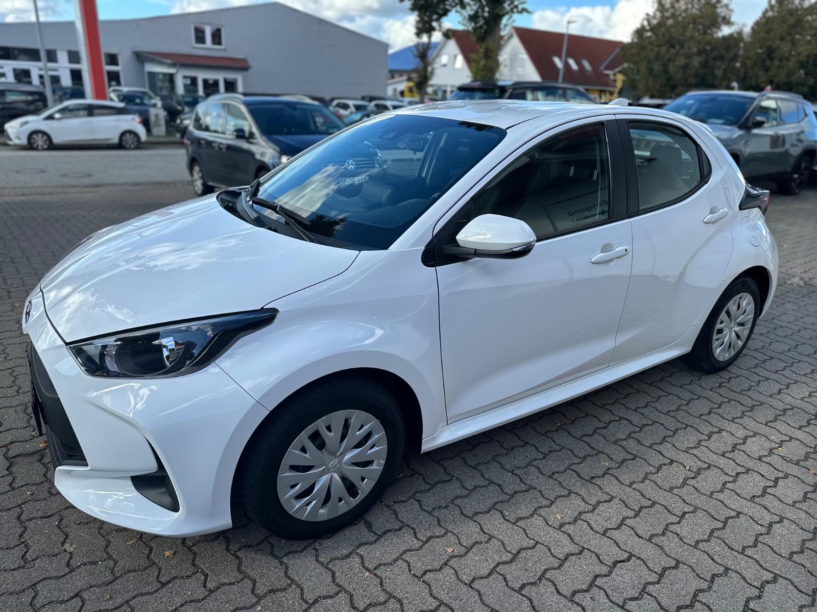 Toyota Yaris Comfort/KLIMA/GJR/KAM/TÜV NEU/ACC/FREISPRE