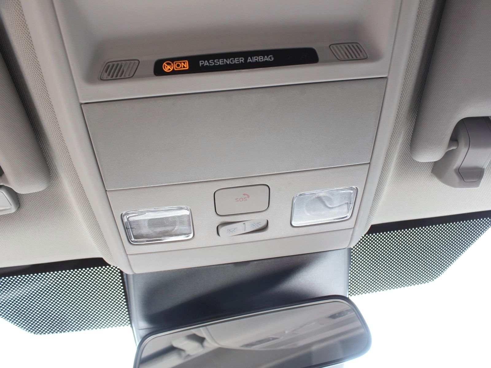 Fahrzeugabbildung Ford Tourneo Custom 320 L1 Tourneo Active FWD Bus