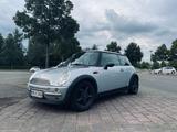 MINI Mini Cooper R50 08/2004 171.600km - MINI MINI: R60