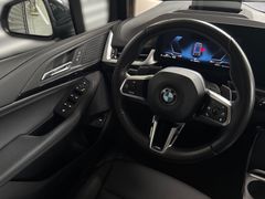 Fahrzeugabbildung BMW 218d Active Tourer Luxury Line