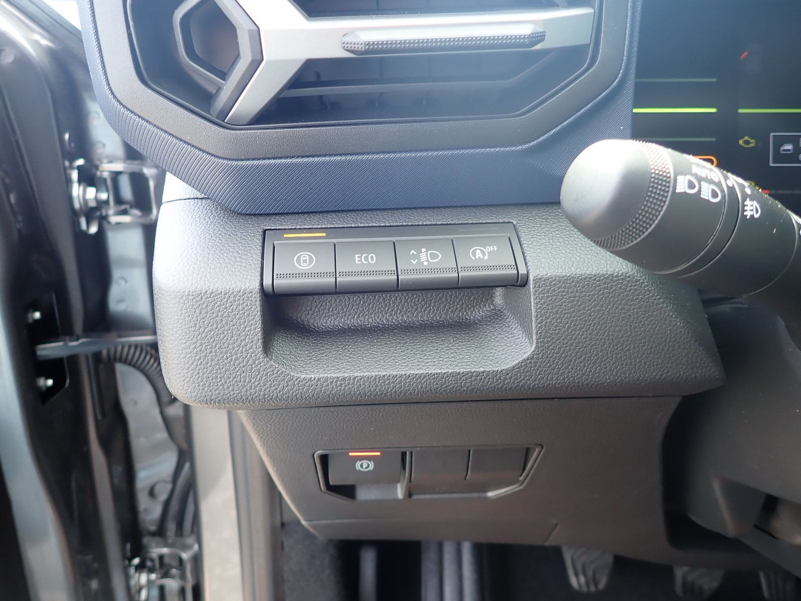 Fahrzeugabbildung Dacia Bigster Expression TCe 140