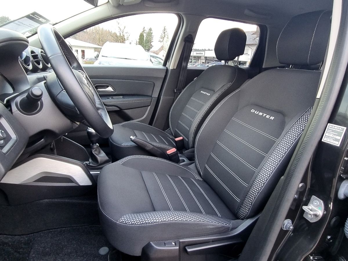 Fahrzeugabbildung Dacia Duster Prestige TCe 130