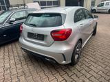 Mercedes-Benz A 180 AMG Sport LED Klimaauto. Keyless Kamera - Mercedes-Benz A 180 in Duisburg