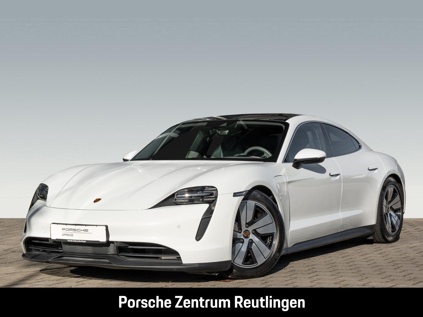 Porsche Taycan 4S Luftfederung Panorama Rückfahrkamera