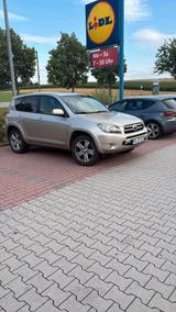 Toyota Rav 4 - gebrauchte Toyota RAV 4 aus dem Jahr 2007