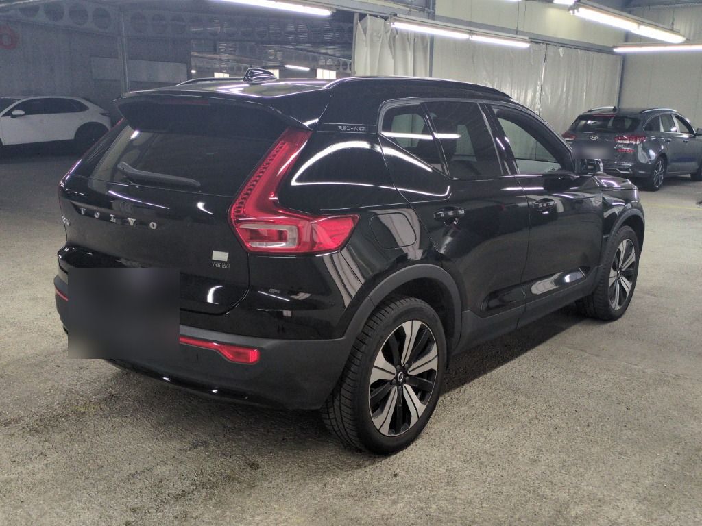 Volvo XC40 Plus Dark NAVI LED SHZ RFK STHZG. imagem 2