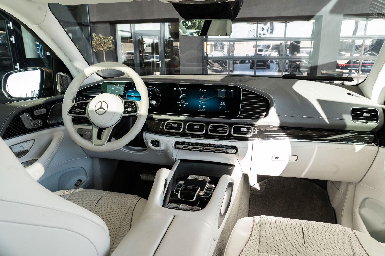 Mercedes-Benz GLS 600 Maybach 4Matic FULL OPTIONAL DUO TONE