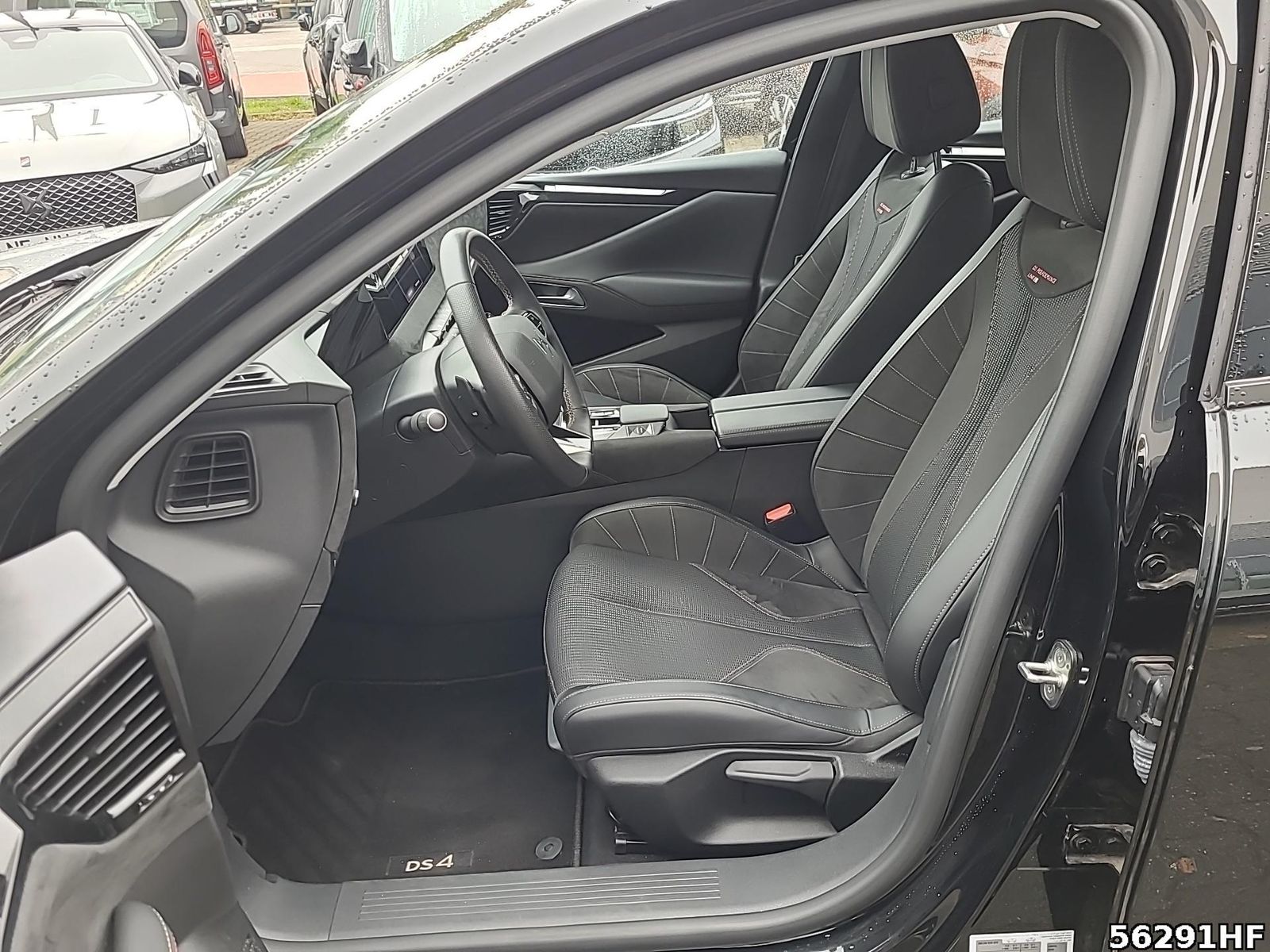 Fahrzeugabbildung DS Automobiles DS4 Performance Line