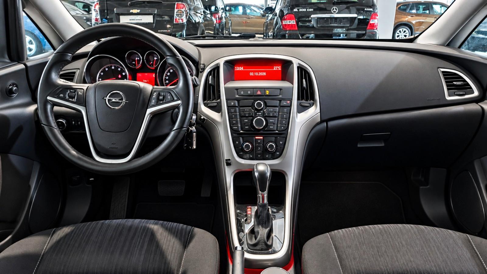 Opel Astra J Lim. 5-trg Edition *Erst 78tkm*Automatik