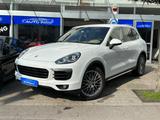 Porsche Cayenne Diesel /RS-Spyder/Kamera/Memory-P/PCM - Porsche: RS