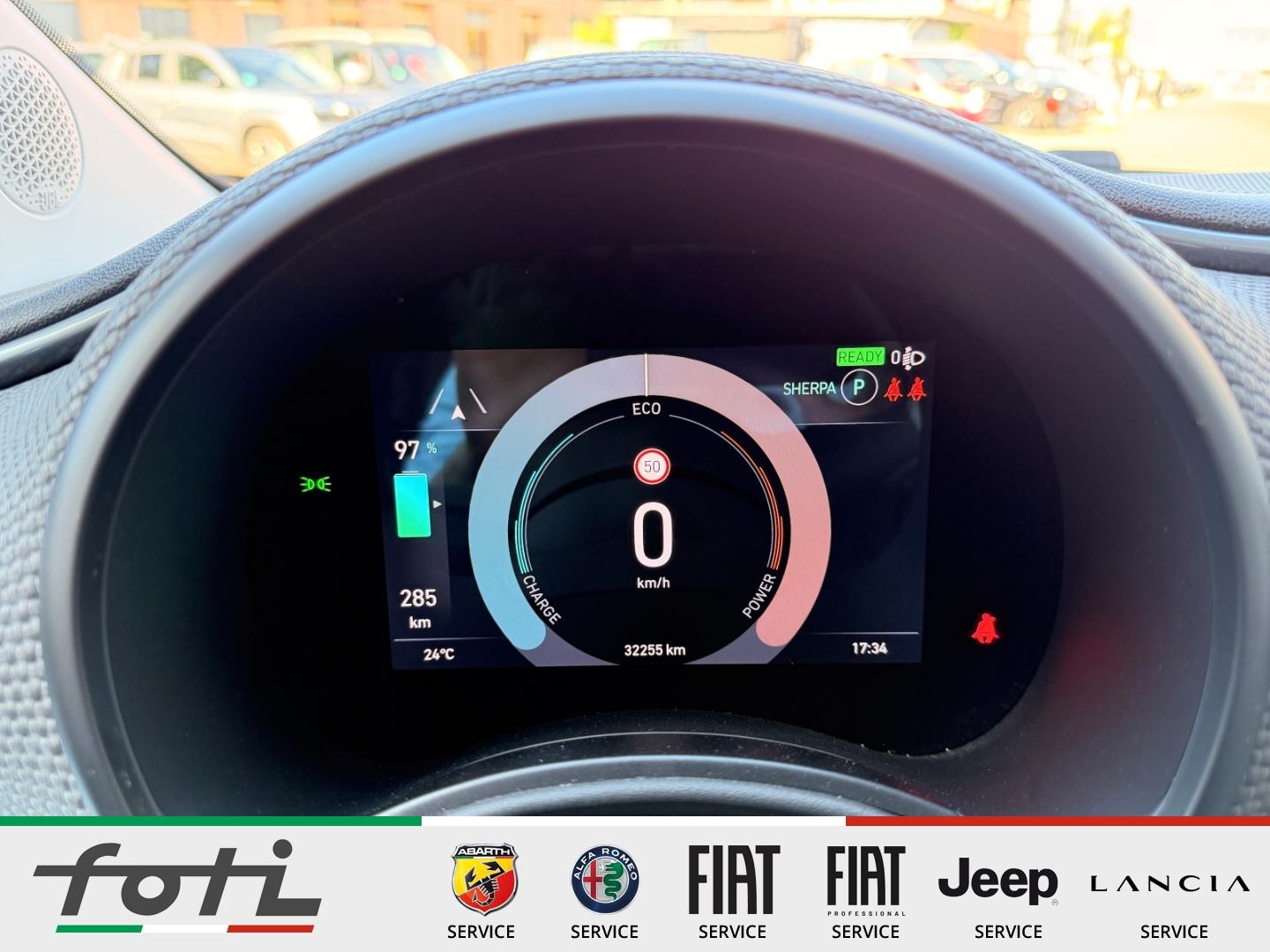 Fiat 500e La Prima by Bocelli 42kWh 118PS Leder Navi