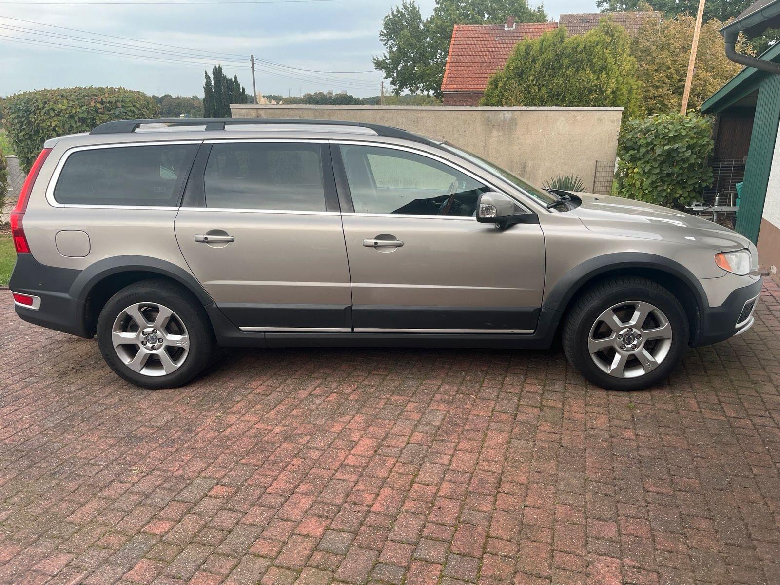 Volvo XC70