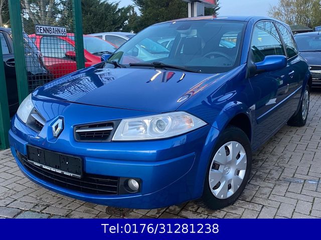 Renault Megane II Lim. 3-trg. Avantage Tüv-Service Neu