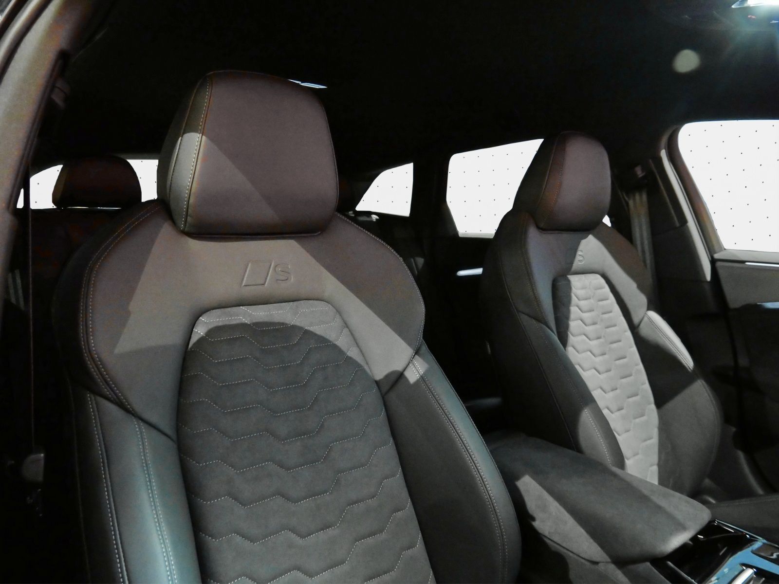 Audi A6 e-tron - Bild 11