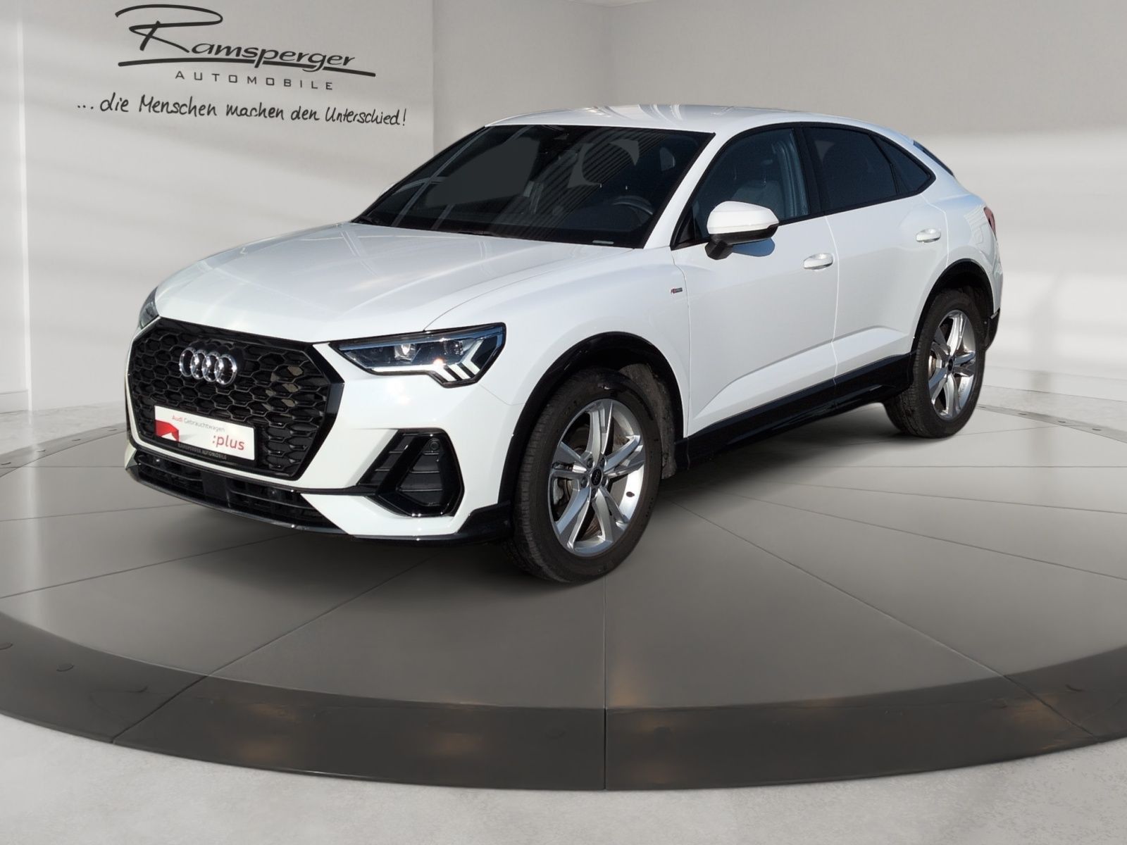 Audi Q3 Sportback S line 35 TFSI LED ACC Kamera Optik foto 2