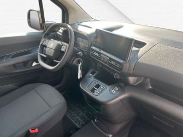 Fotografie 10 des Opel Combo Cargo 1.5 Autom. Ladebord Kamera Navi Temp
