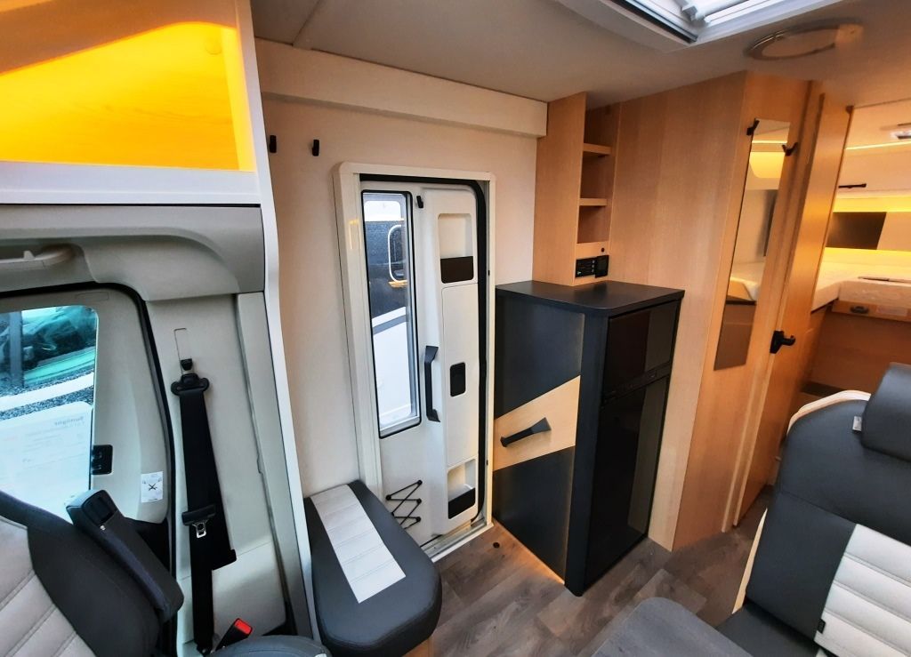 Fahrzeugabbildung Sunlight T 67S Adventure Edition Verfüg./Sparen Sie 3.912