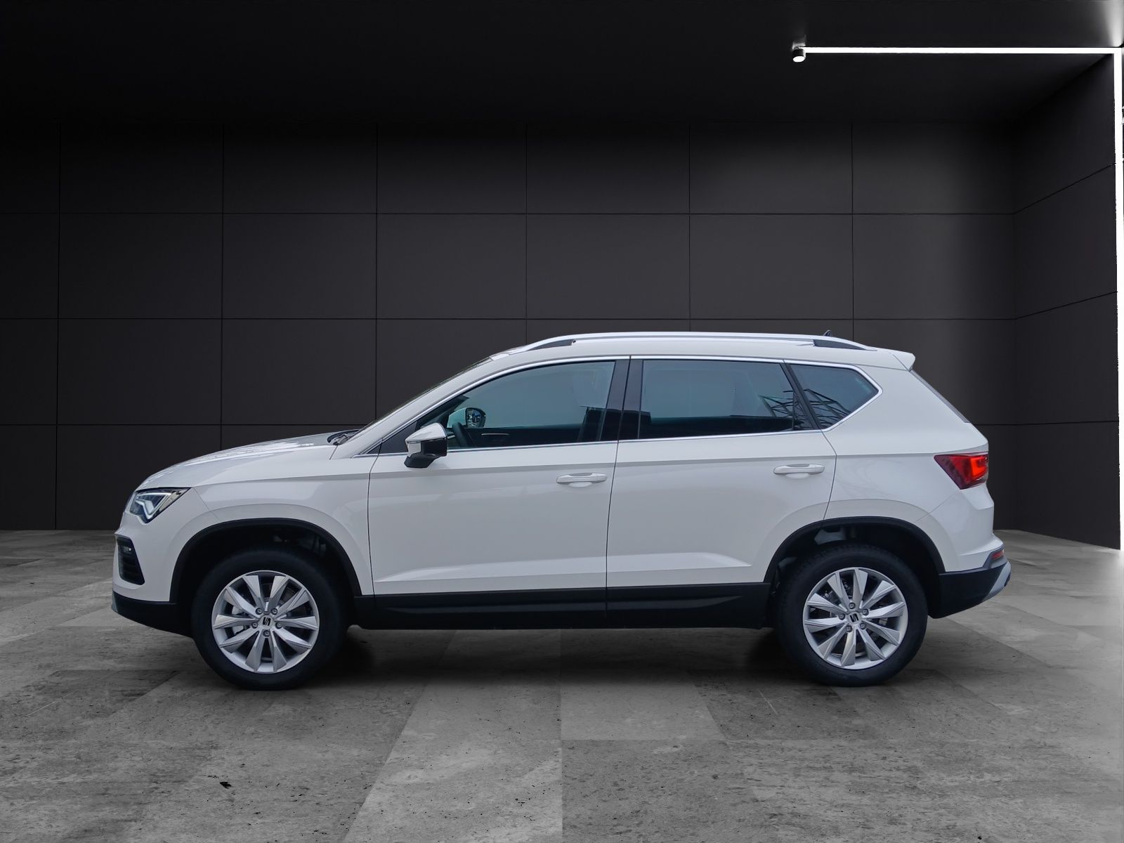 Fahrzeugabbildung SEAT Ateca 2.0 TDI Road Edition DSG ACC Kamera