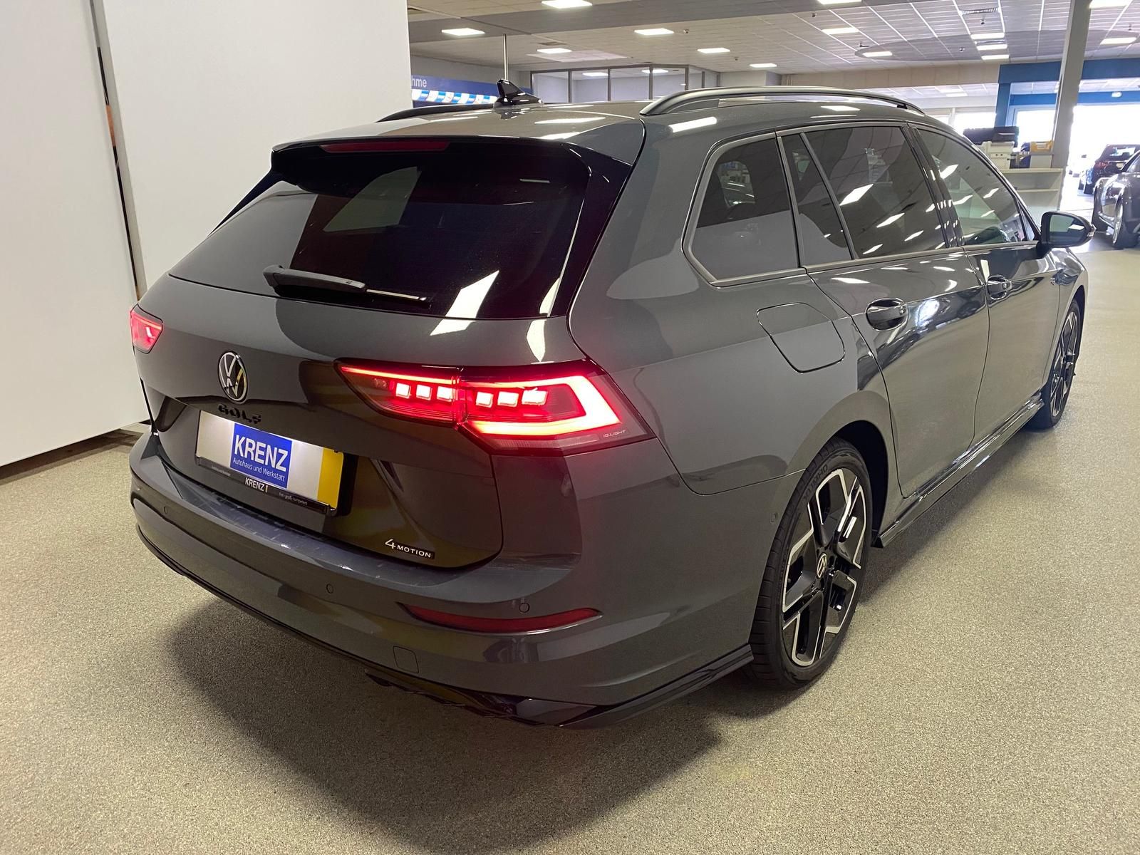 Fahrzeugabbildung Volkswagen Variant 2.0 TSI 4Mot R-Line BlackStyle+AHK+MATRI