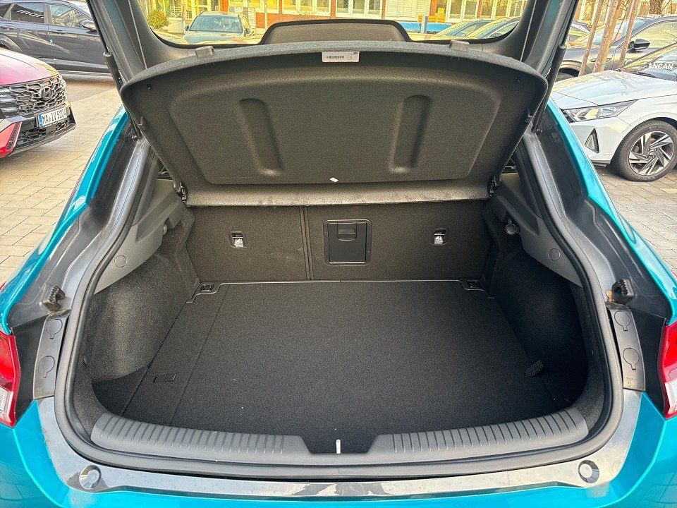 Fahrzeugabbildung Hyundai i30 Fastback N Performance Navi N-Sportschalensi