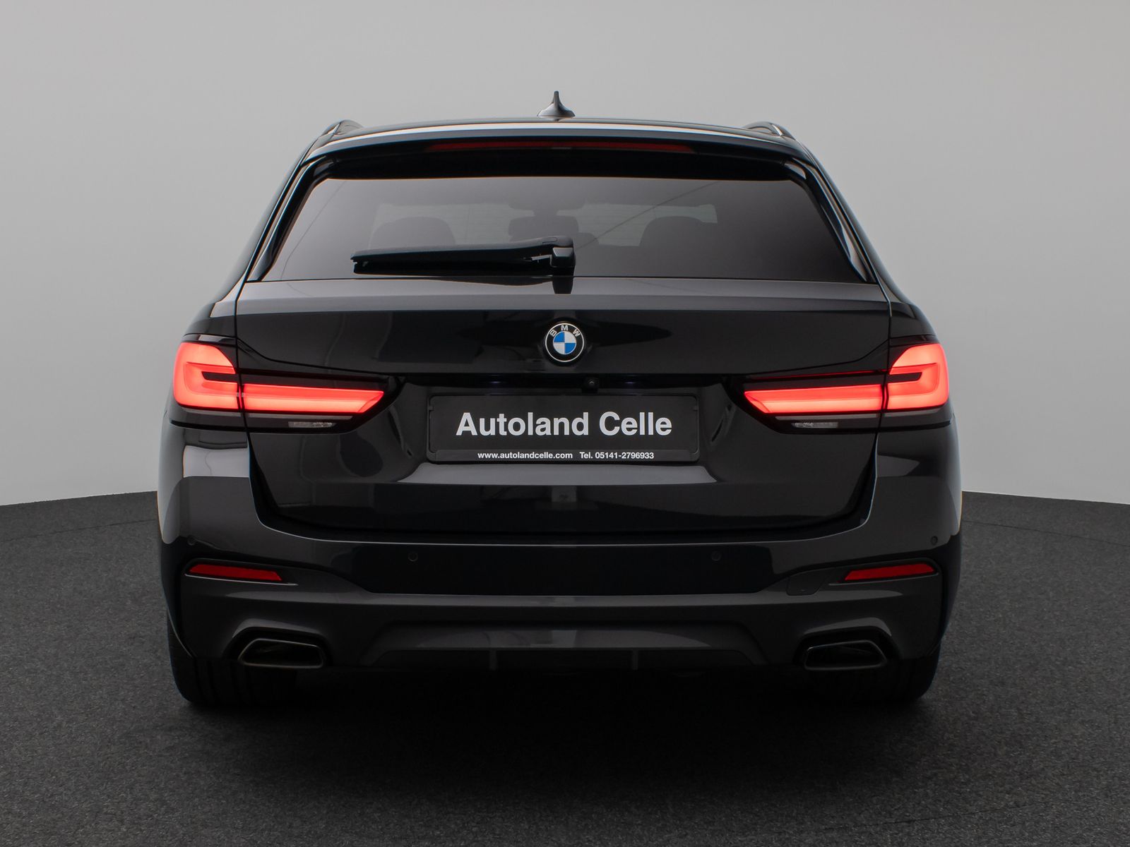 Fahrzeugabbildung BMW 540d xD M Sport Panorama Kamera Laser TV HUD H/K