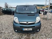 Opel Vivaro Tour, 1.Hand, AHK, PDC, Alu, Tüv Neu !!!