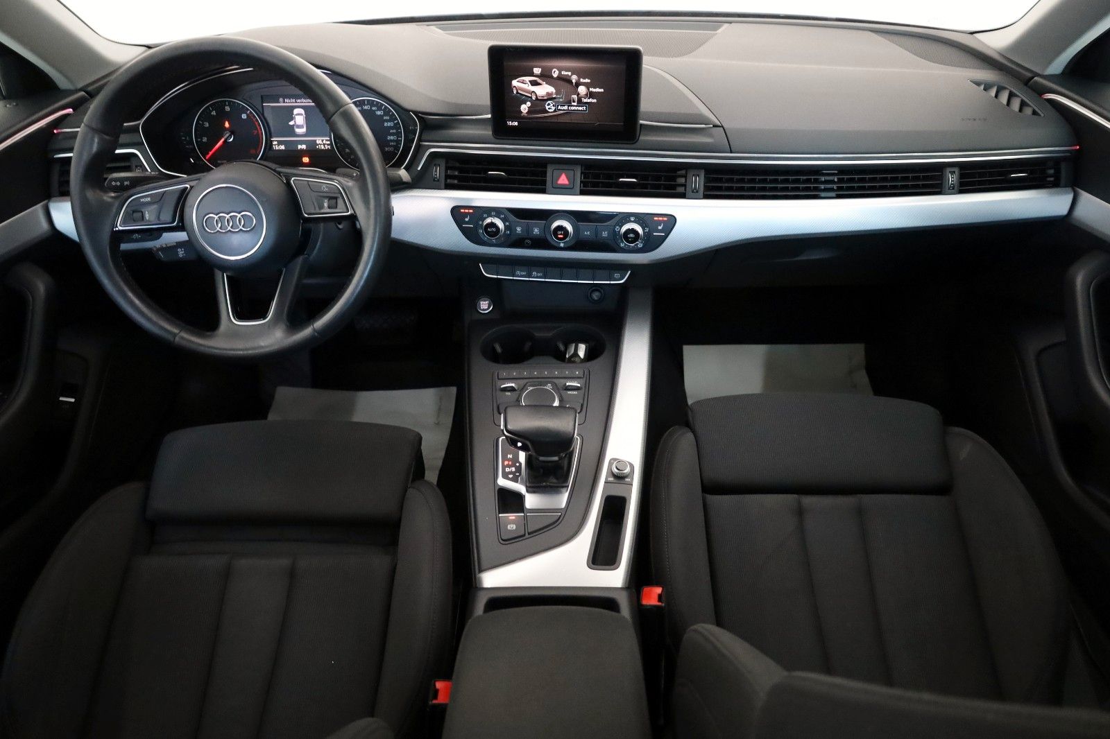 Fahrzeugabbildung Audi A4 Lim. S Line ext. Xenon,SH,PDC,Allwetter