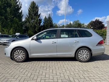 Volkswagen Golf - 2