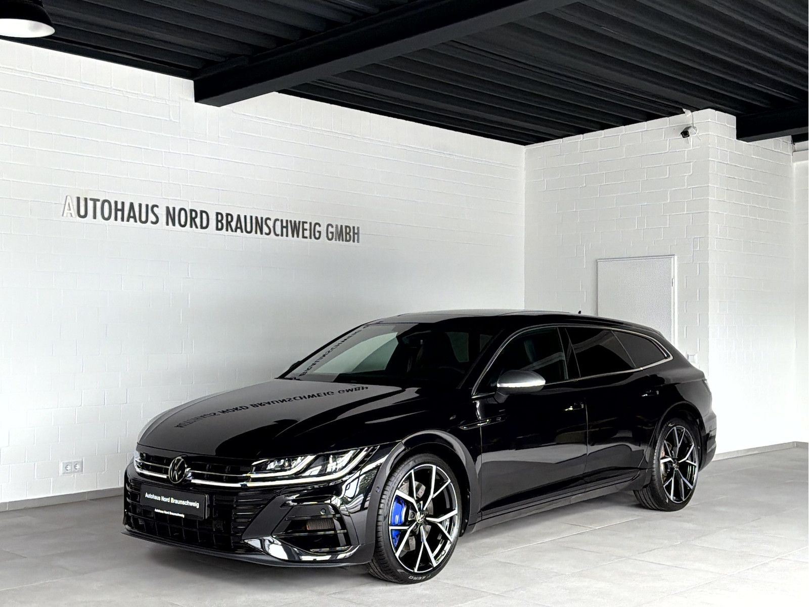 VW Arteon Shooting Brake R 2.0 TSI*IQ*Pano*AHK*H&amp;K*