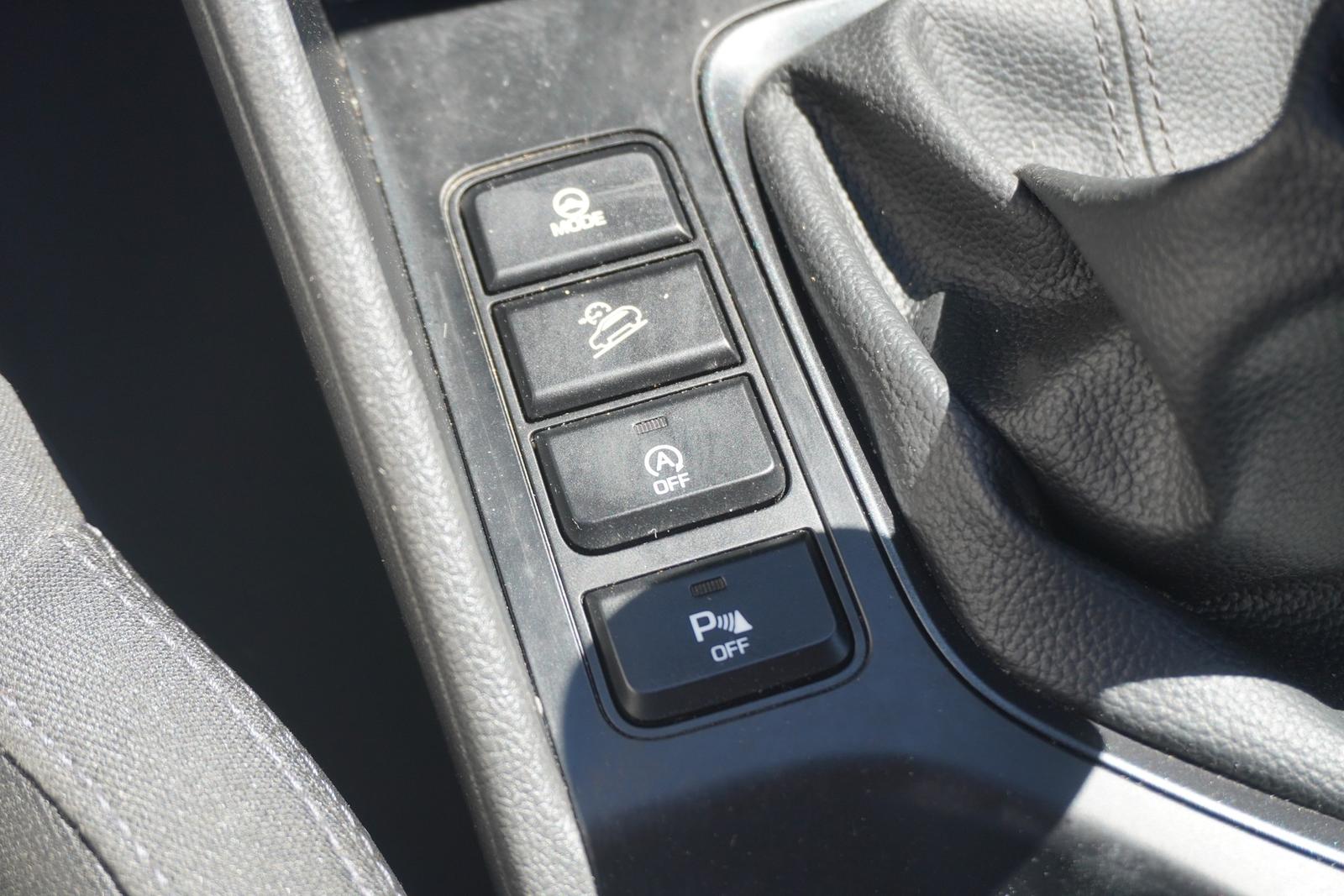 Hyundai Tucson 1.6 T-GDI AAC LED Navi SHZ Kam Alu Temp
