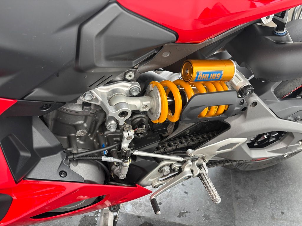 Fahrzeugabbildung Ducati PANIGALE V2 S E5+ *1. HAND *TOP-ZUSTAND