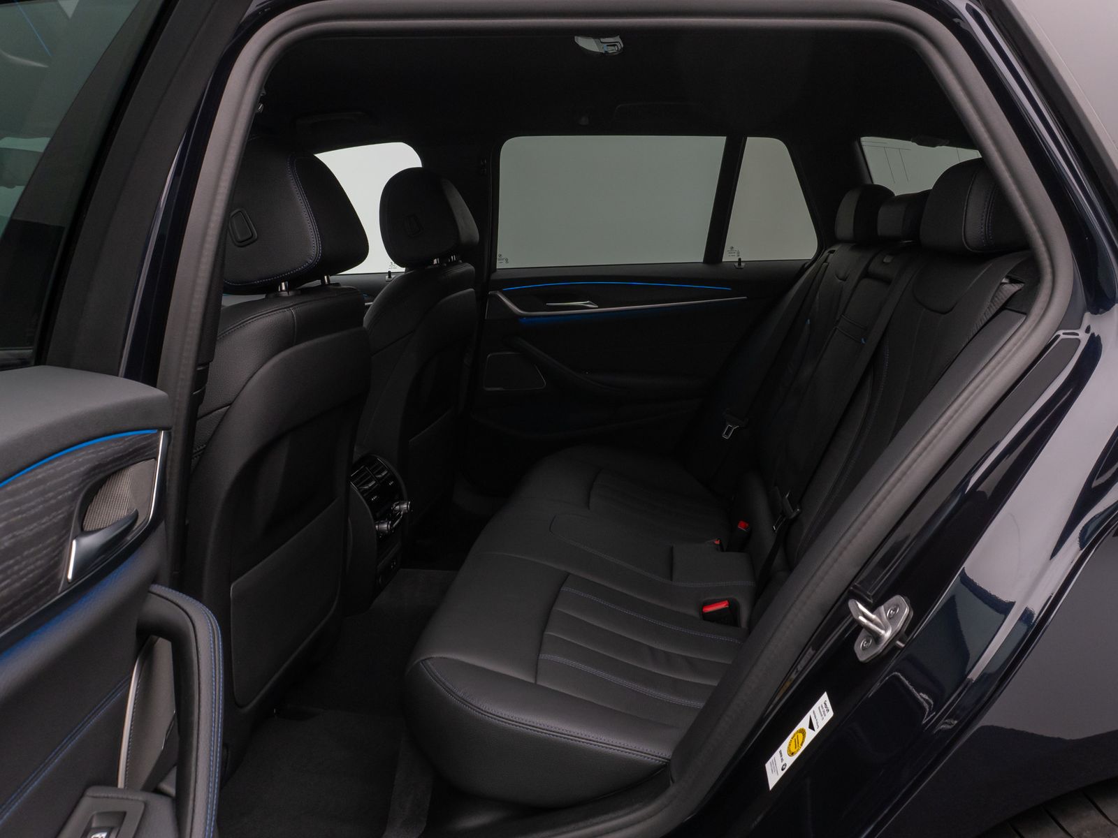 Fahrzeugabbildung BMW 530e xD M Sport Laser 360°HUD DAB H/K ACC Komfor