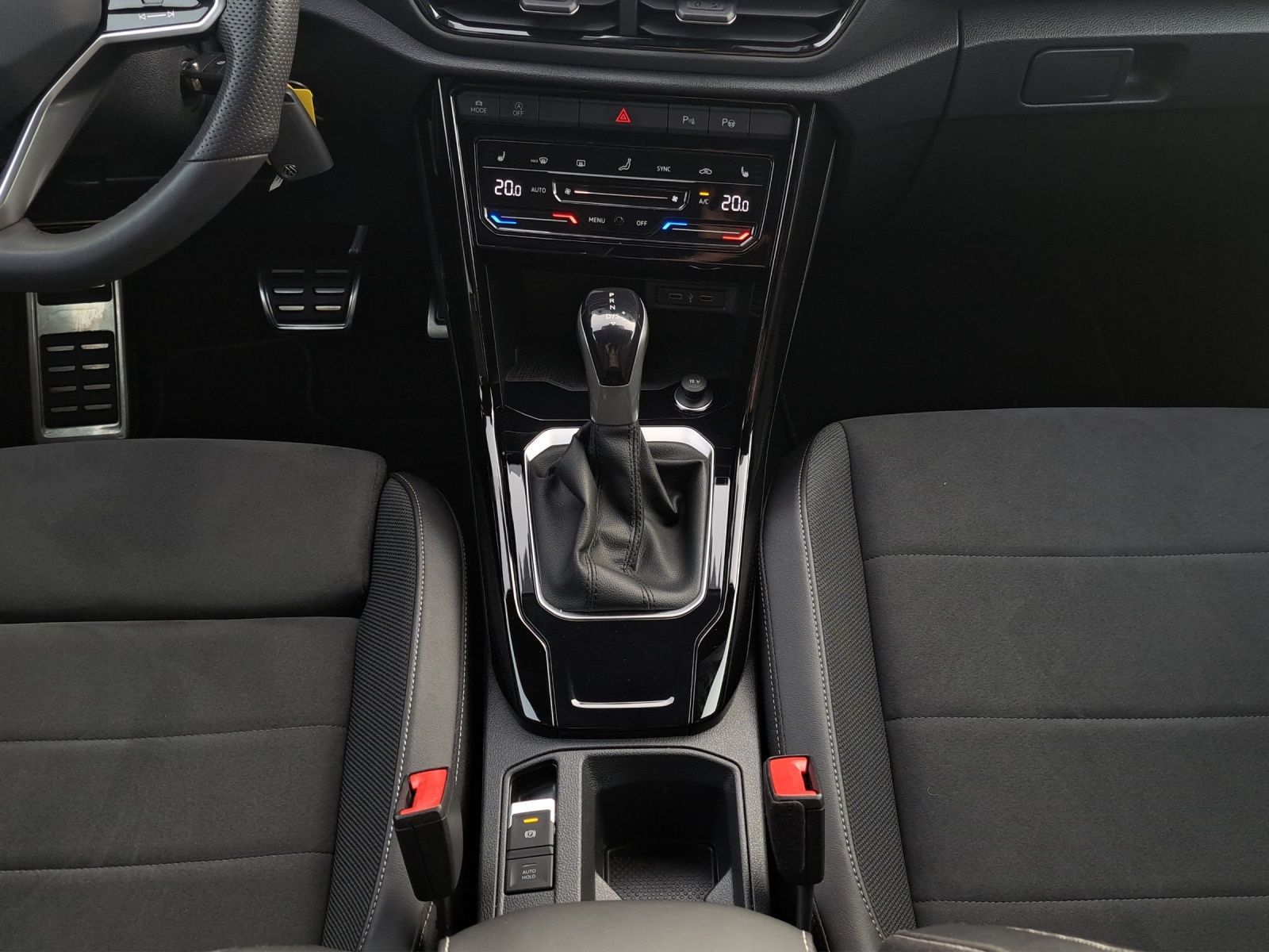 Volkswagen T-Roc - Bild 7