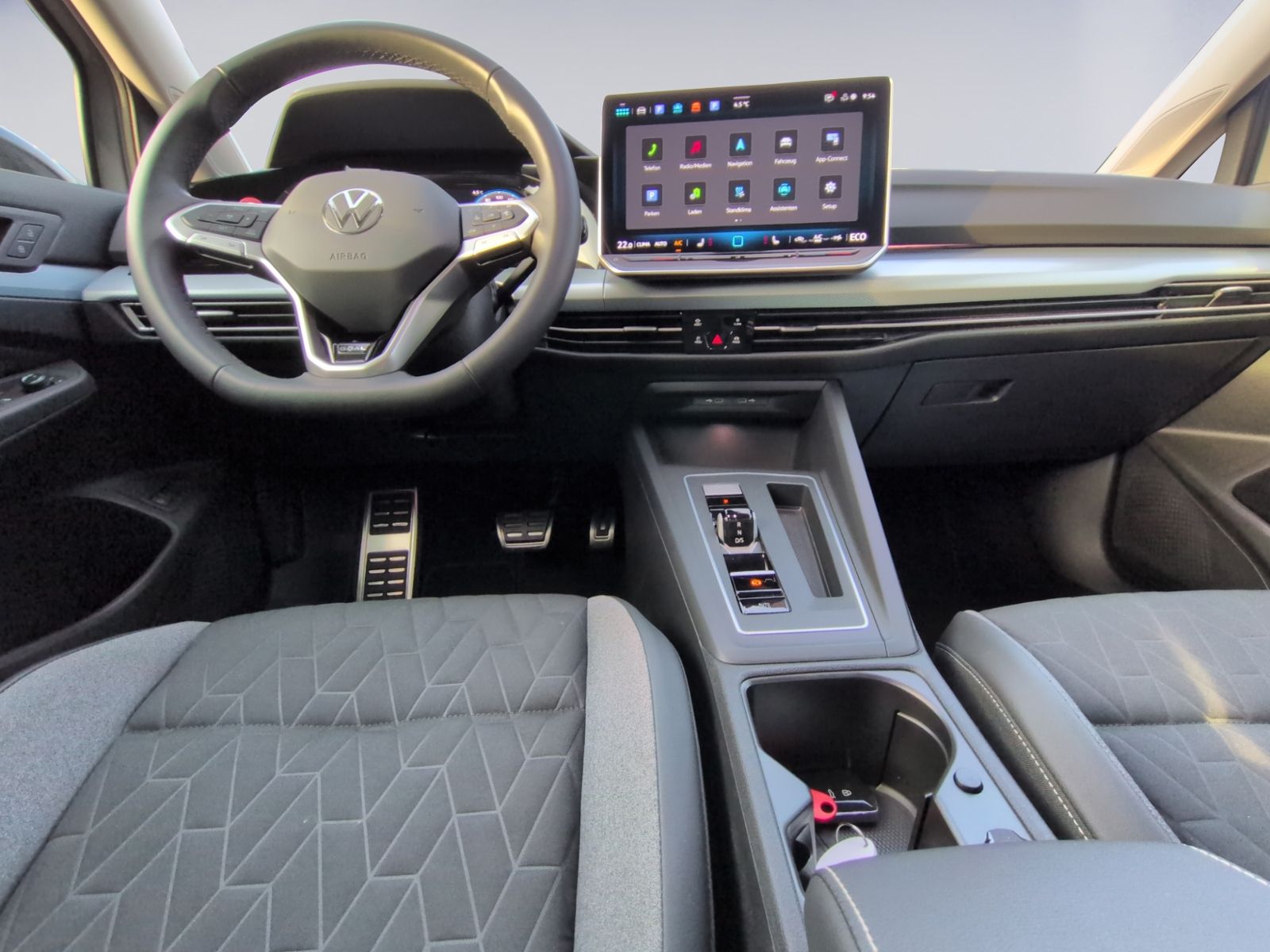 Golf VIII 1.5 TSI DSG eHybrid Goal KAMERA+APP+LE