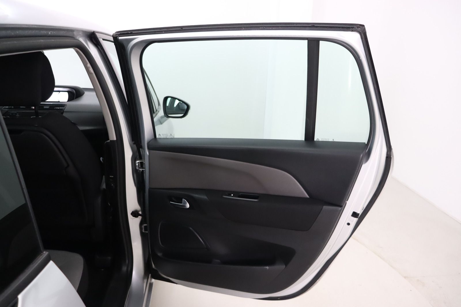 Fahrzeugabbildung Citroën Grand C4 Picasso VTi 120 * Navi * PDC * Tempomat