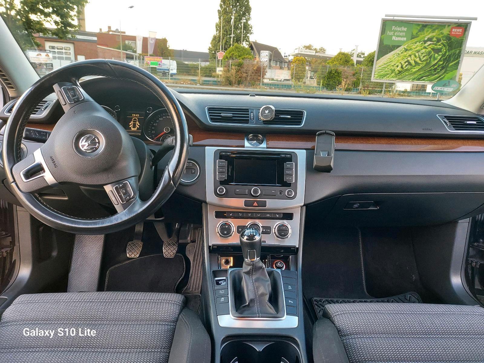 Volkswagen Passat 2014 — photo 5