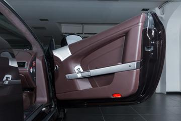 2011 Aston Martin VIRAGE — миниатюра 32