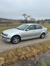 BMW 320i, gepflegt, wenig km - BMW 320 aus 2001: 320i