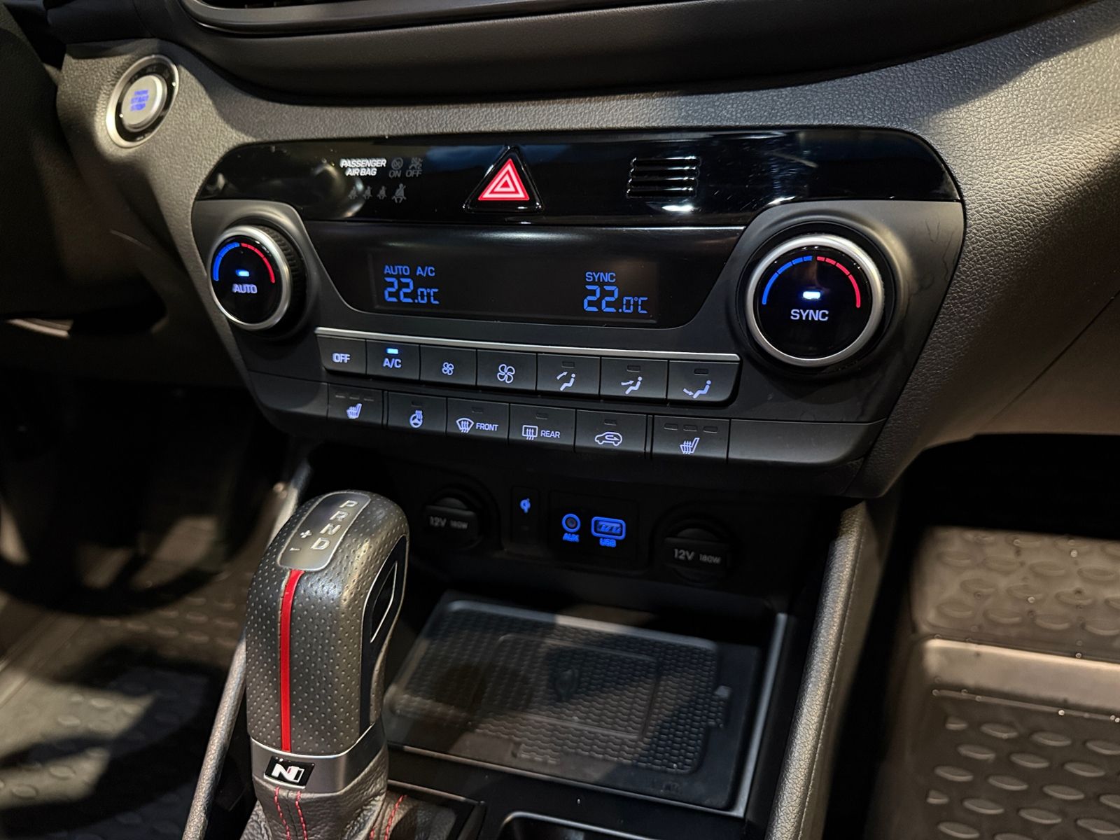 Fahrzeugabbildung Hyundai TUCSON N Line 4WD PANO LED NAV SHZ 19"