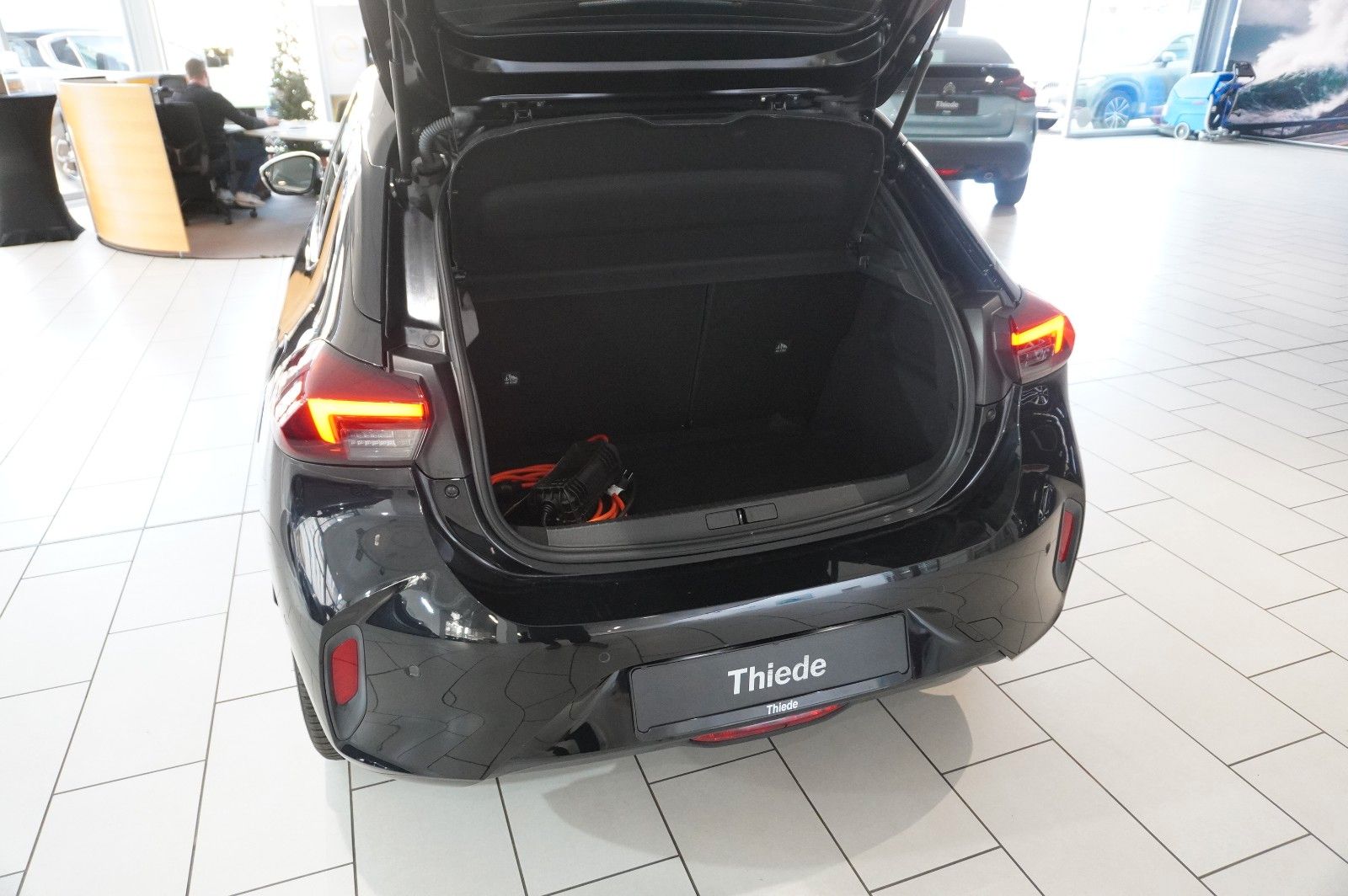 Fahrzeugabbildung Opel Corsa-e F GS SPORT 3-PHASIG NAVI/LED/KAMERA/VIRT