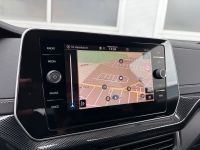 Volkswagen T-Cross 1.5 TSI DSG R-Line KAM AHK MATRIX 5JGAR bei Autohaus Landmann & Maier OHG