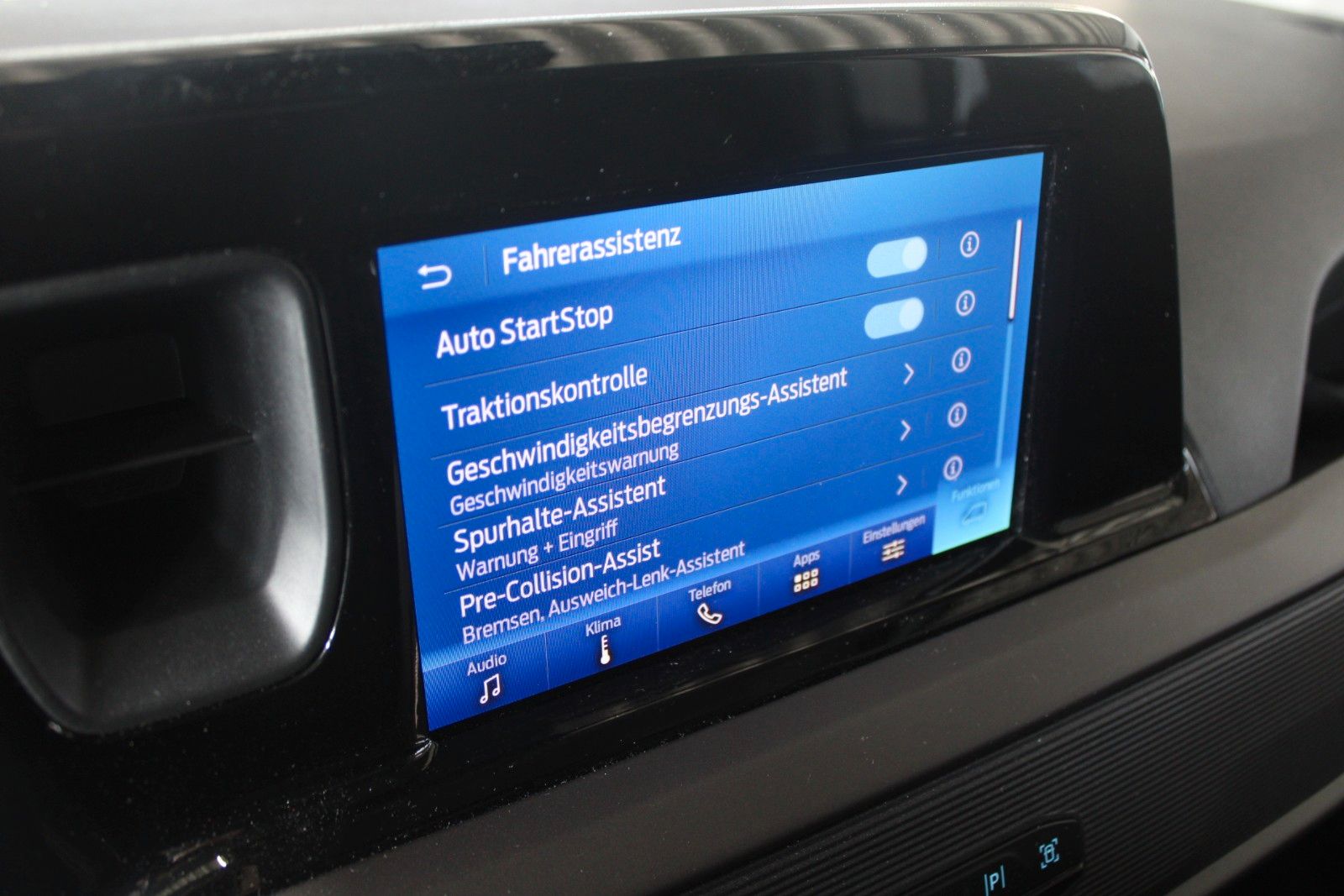Fahrzeugabbildung Ford Transit Courier 1.5 EcoBlue TREND Kasten KLIMA