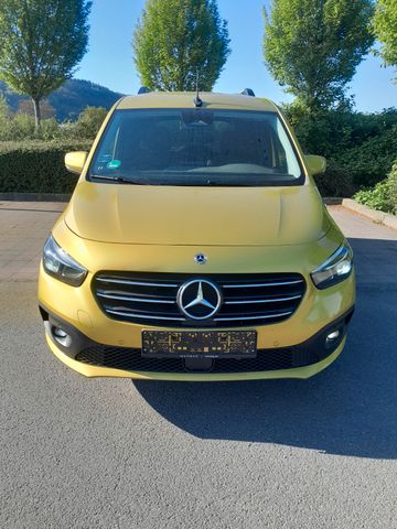 MERCEDES-BENZ T-Class T 180 Navi, LED High Performance