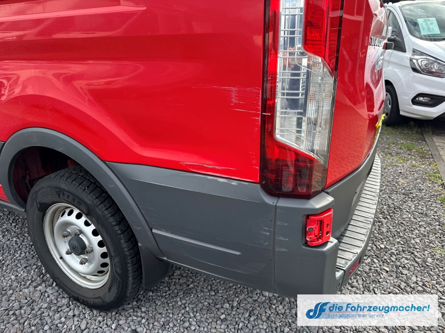 Fahrzeugabbildung Ford Transit Kombi 350 L3 2.2 TDCi DPF *4076