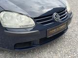 Volkswagen Golf V 1.9 TDI *TÜVNEU*4xTürer*Klima* - Volkswagen Golf aus 2006: TDI
