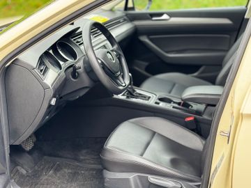 Volkswagen Passat Variant - 5
