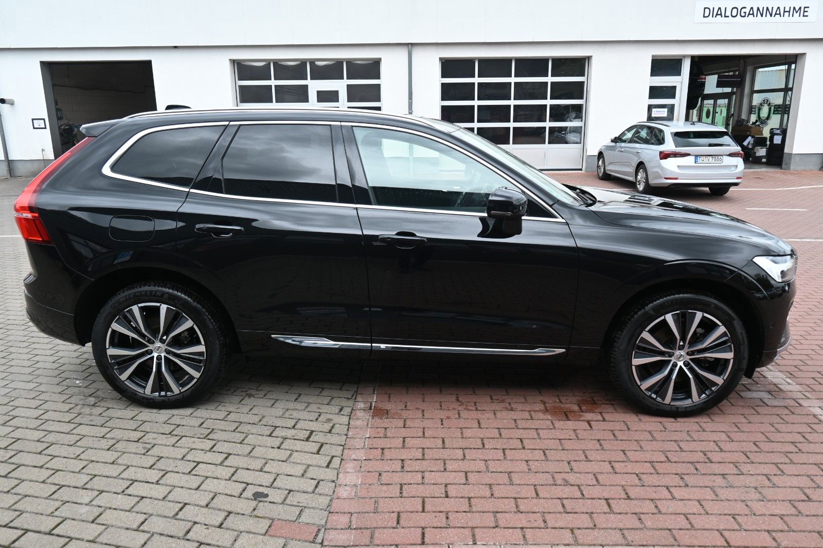 Fahrzeugabbildung Volvo XC60 B5 D AWD Inscription*LUFT*360°*PANO*ACC