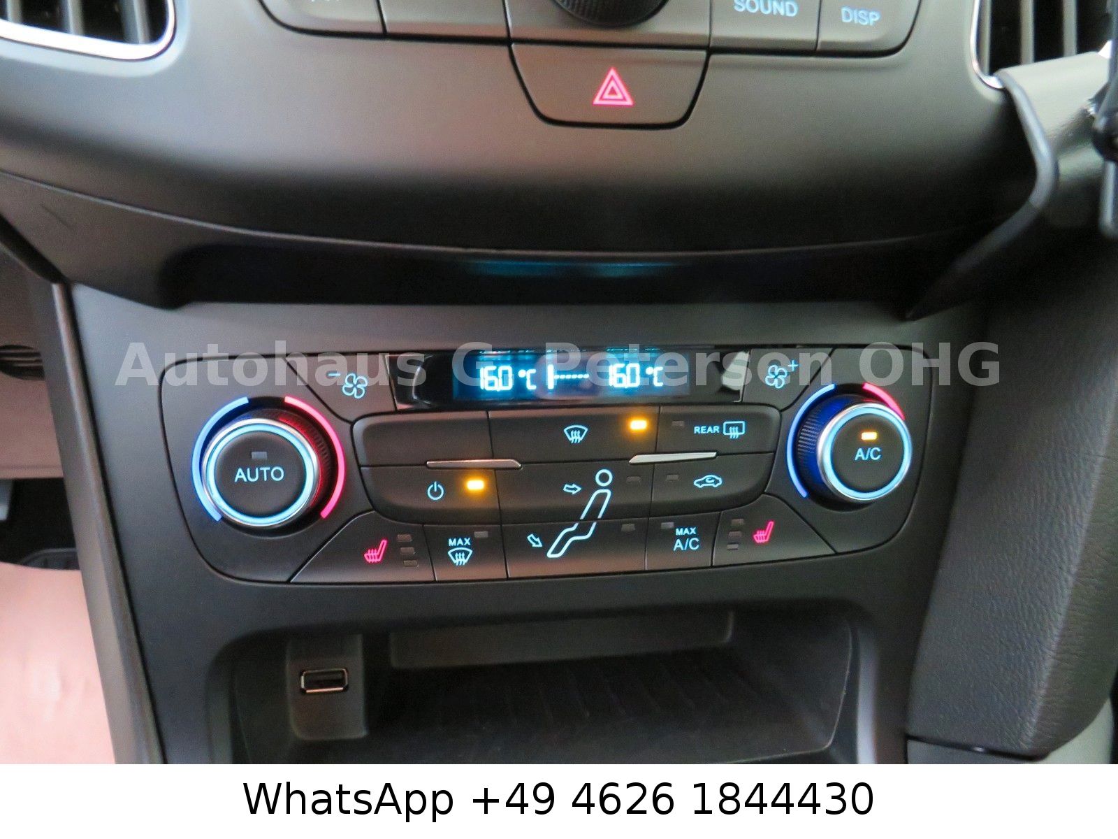 Fahrzeugabbildung Ford Focus Turnier Business*Klimaau*SHZ*Navi*APP