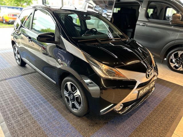 Toyota Aygo x-clusiv *Kamera*Carplay*
